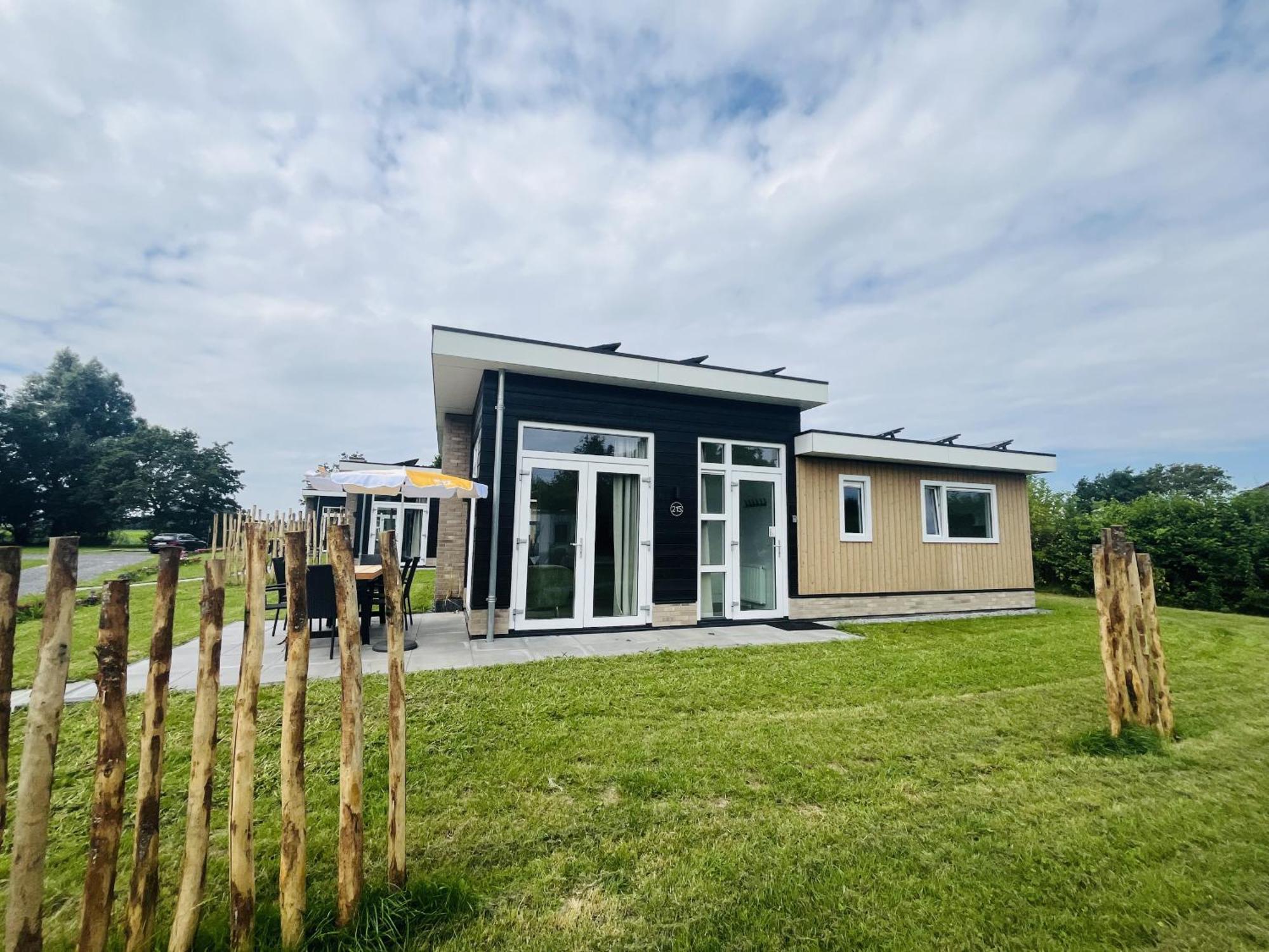 Bungalowpark De Horn - Floresta 213 Dirkshorn Dış mekan fotoğraf